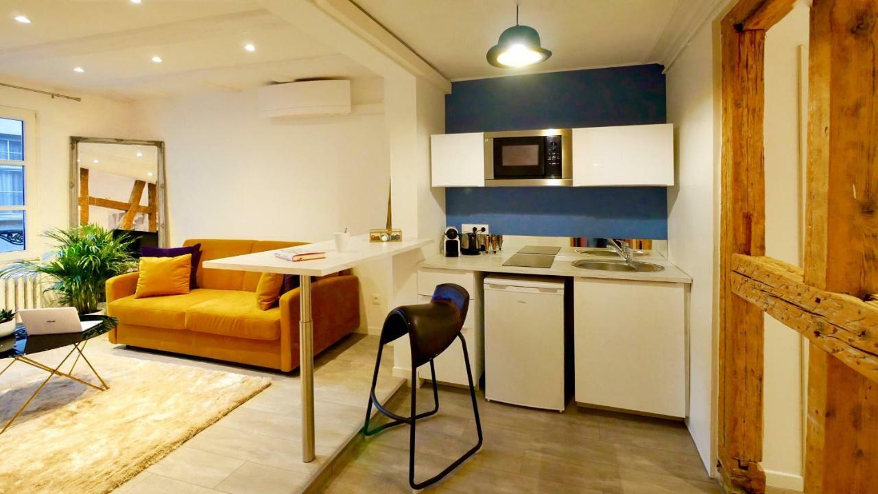 Life Renaissance - New Concept - Place Kléber * Strasbourg